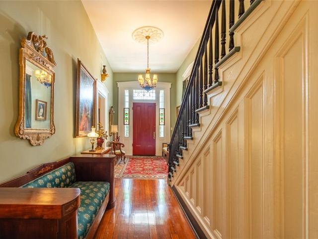 Townhouse for sale in Natchez, Mississippi