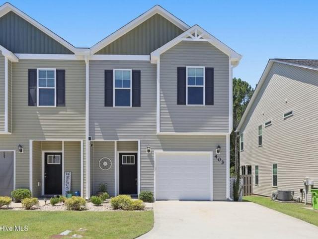 Townhouse for sale in Holly Ridge, North Carolina