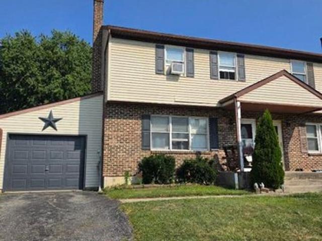 Townhouse for sale in Leesport, Pennsylvania