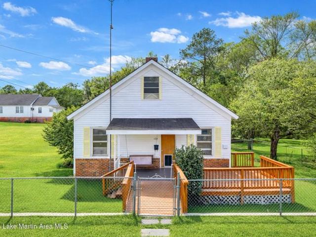 House for sale in Elmore, Alabama