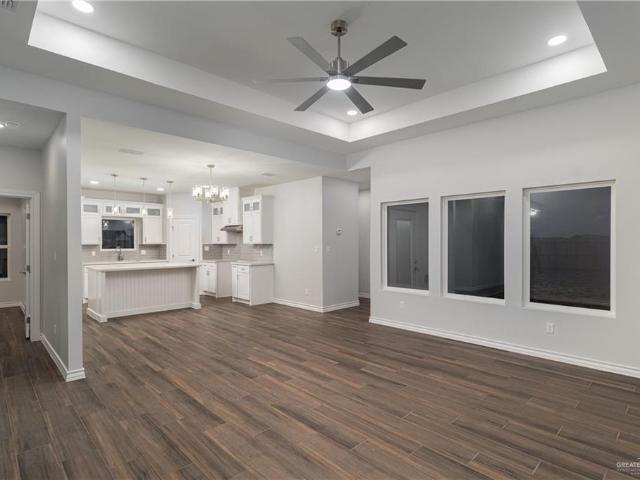 House for sale in La Feria