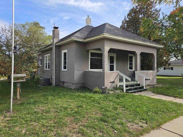 House for sale in Redgranite, Waushara County
