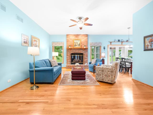 House for sale in Hampshire, Illinois