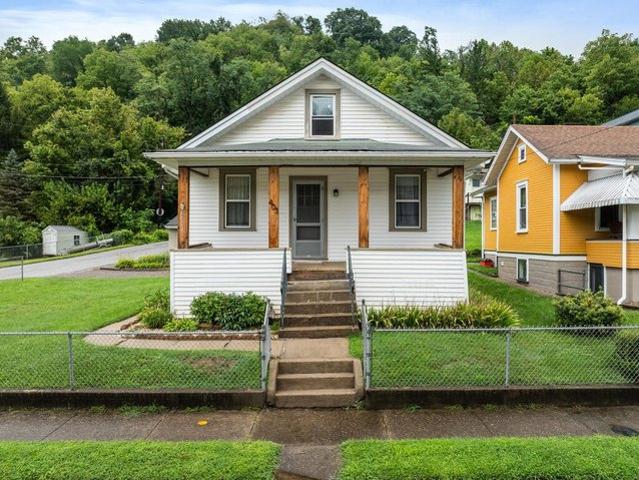 House for sale in Wheeling, West Virginia