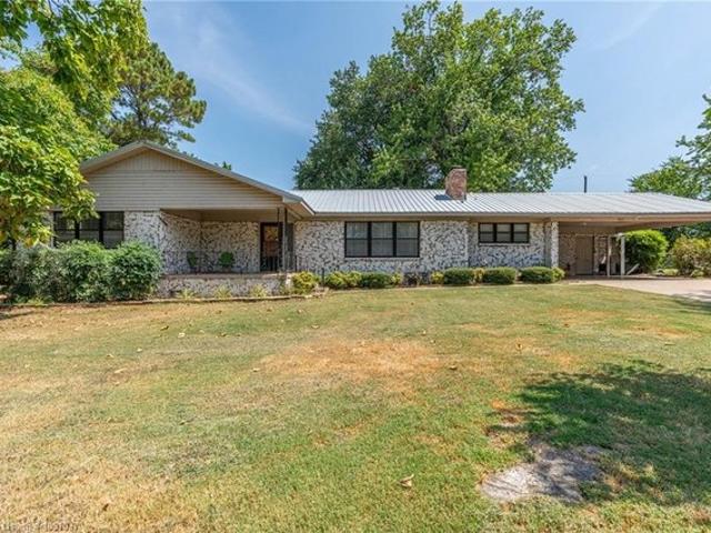 House for sale in Ark