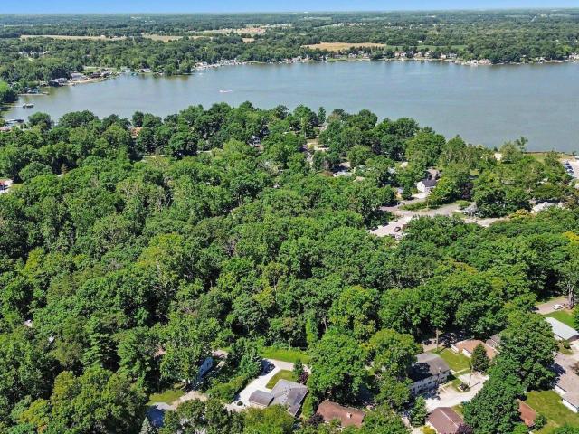 House for sale in Winona Lake, Indiana