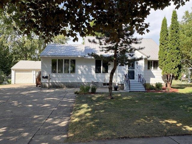 House for sale in Marshall, Minnesota