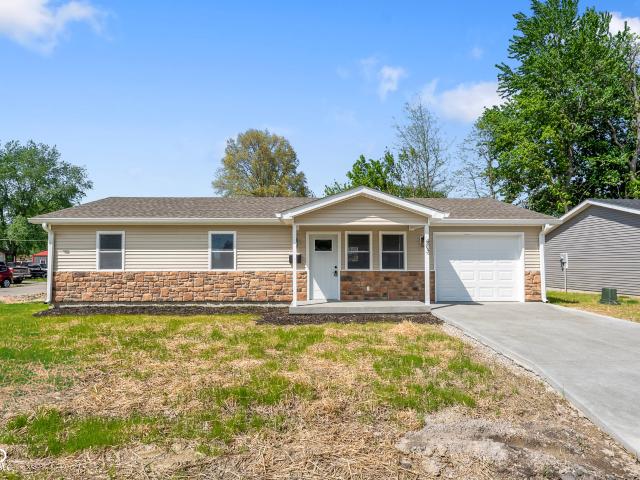 House for sale in Crothersville, Jackson County
