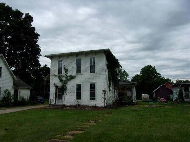 House for sale in Utica, Ohio