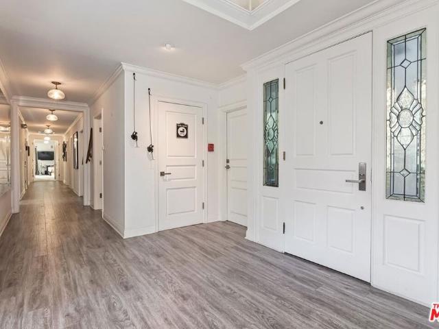 Condo for sale in Beverly Hills, California