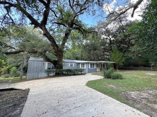 House for sale in Colmesneil, Texas