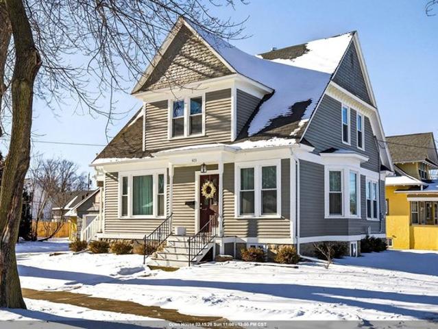 House for sale in Neenah, Wisconsin