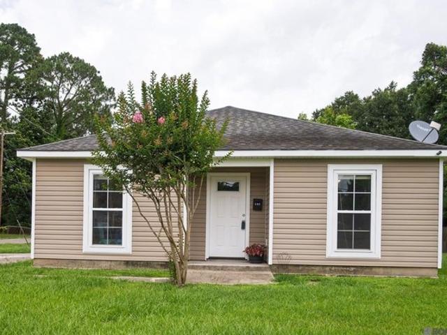 House for sale in New Roads, Louisiana