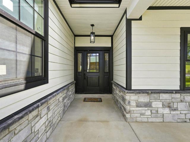House for sale in Claridge, Pennsylvania