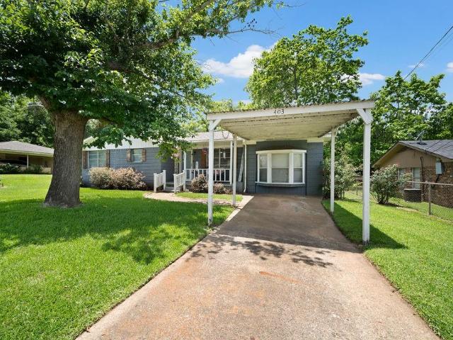 House for sale in Palestine, Texas