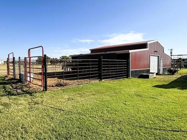 Farm for sale in Sherman, Texas