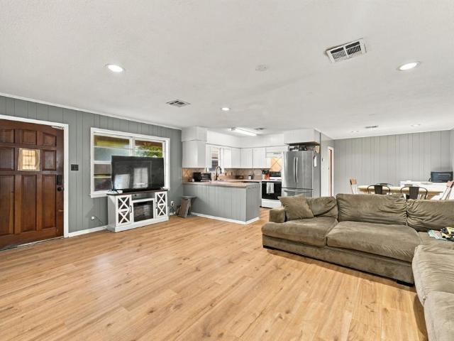 House for sale in Iredell, Bosque County