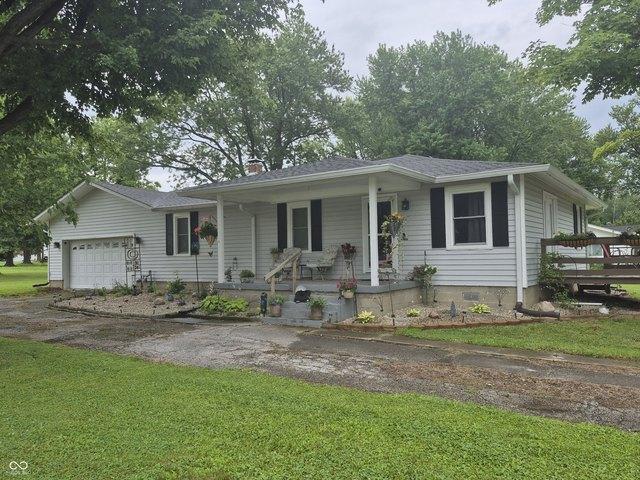 House for sale in Cloverdale, Indiana