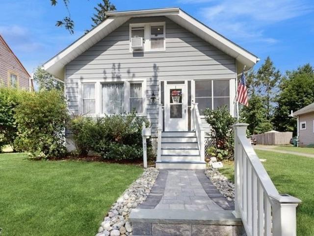House for sale in Hackettstown, New Jersey