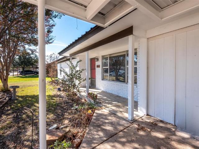 House for sale in Hamilton, Texas