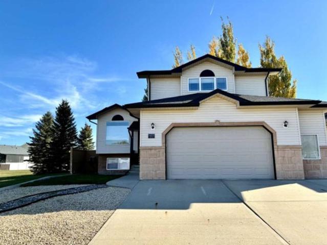 House for sale in Medicine Hat