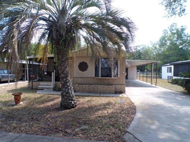 House for sale in Lady Lake, Florida
