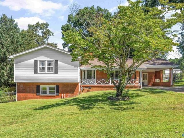 House for sale in Scottsboro, Alabama