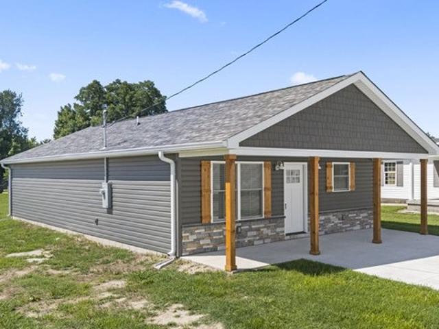 House for sale in Crothersville, Jackson County