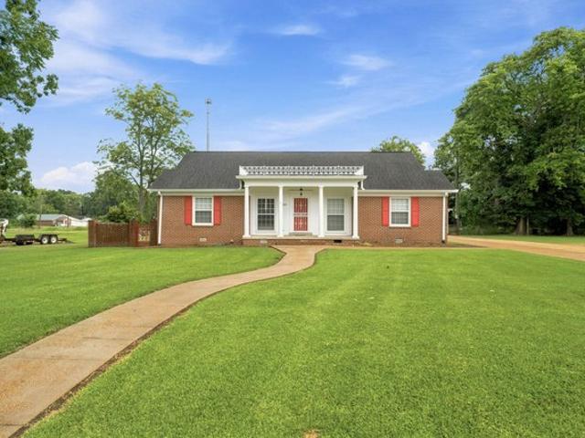 House for sale in Okolona, Mississippi