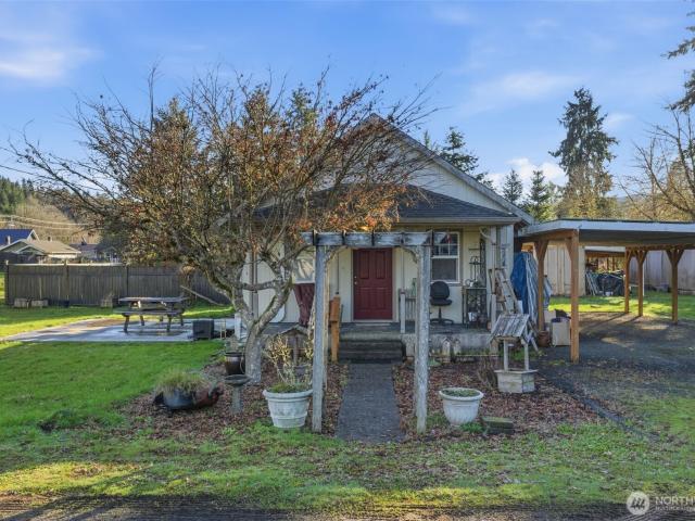 House for sale in Pe Ell, Washington