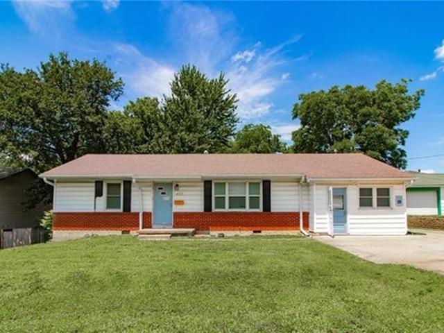 House for sale in Warrensburg, Missouri