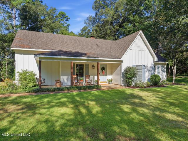 House for sale in Clinton, Mississippi