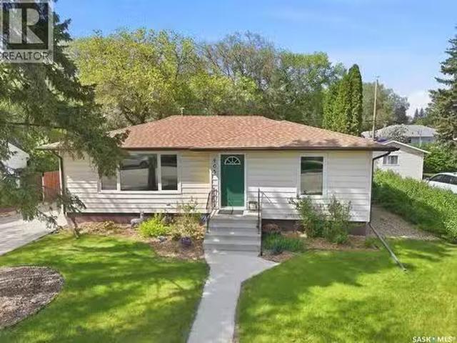 House for sale in Saskatoon, Saskatchewan