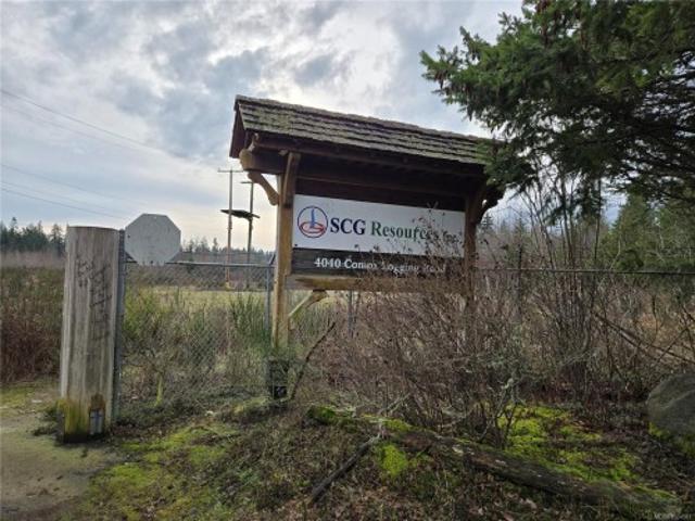 Land for sale in Courtenay, British Columbia