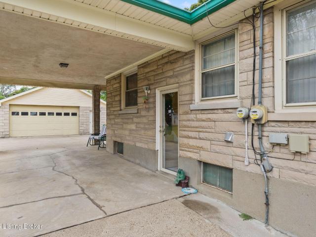 House for sale in Shively, Jefferson County