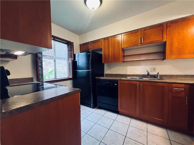 Condo for sale in Metairie, Louisiana