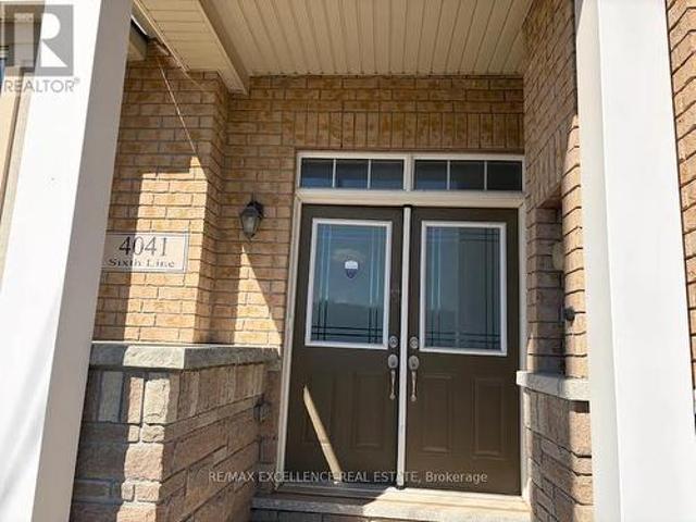 House for rent in Oakville, Ontario