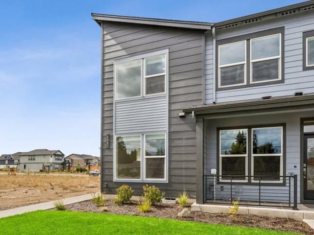 Townhouse for sale in South Hillsboro, Hillsboro