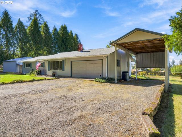 House for sale in Firwood, Sandy