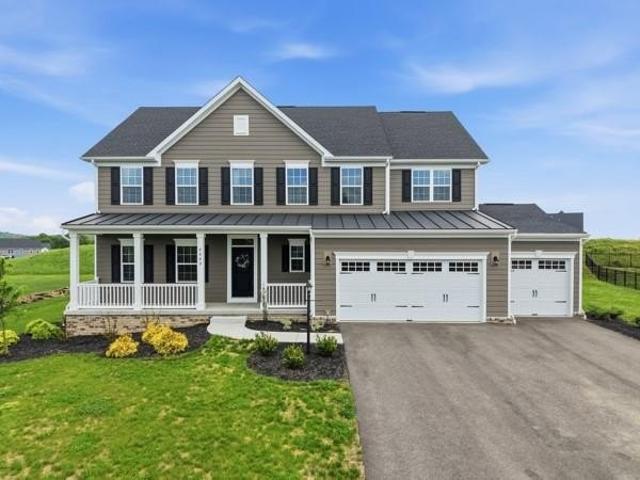 House for sale in Valencia, Pennsylvania