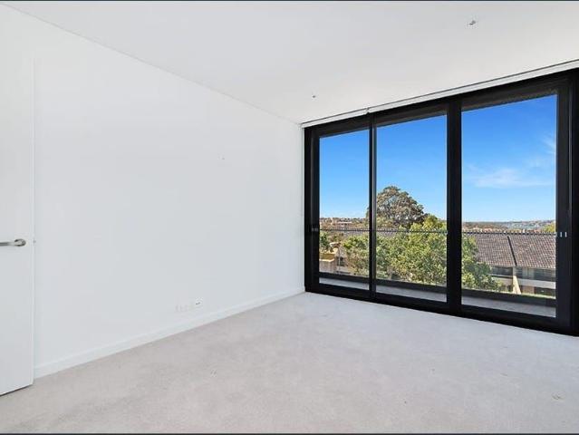 Apartment for rent in Cremorne Junction, Sydney