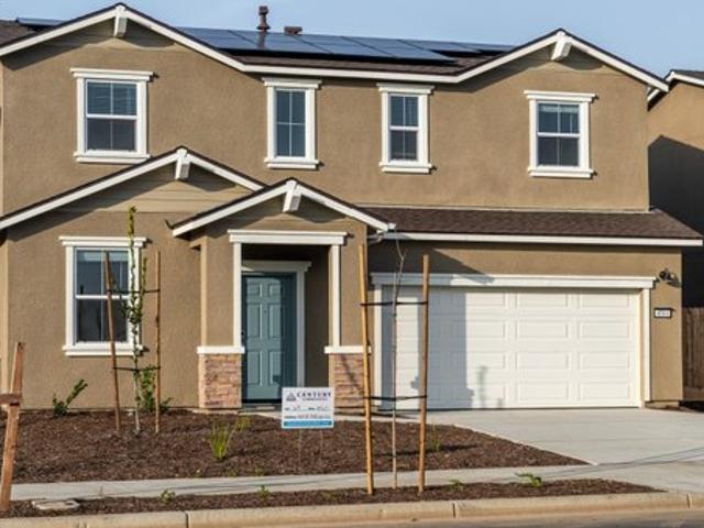 House for sale in Visalia, Tulare County