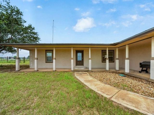 House for sale in Poteet, Texas