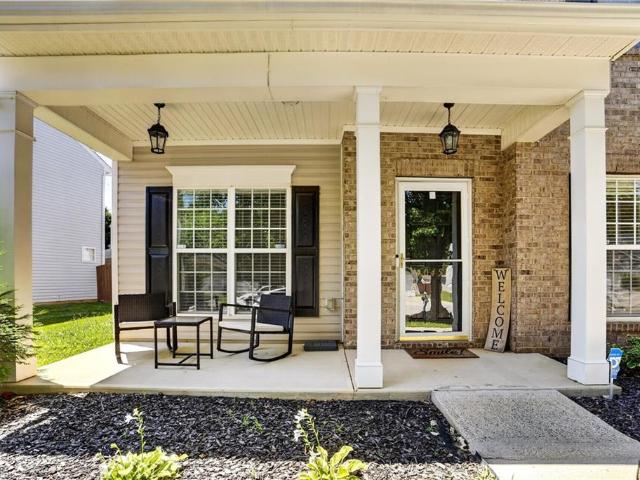 House for sale in Deep River, High Point