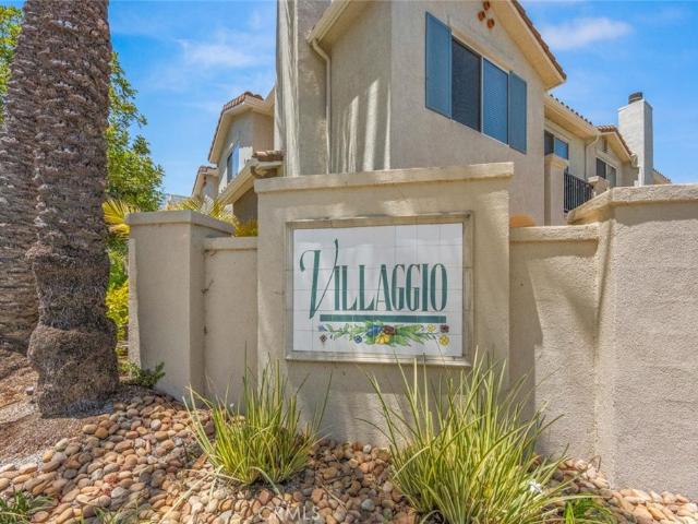 Townhouse for sale in Moorpark, California