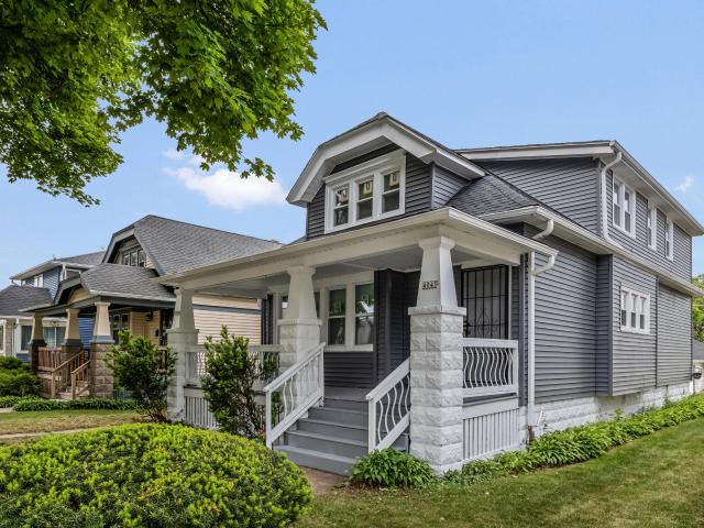 House for sale in Milwaukee, Wisconsin