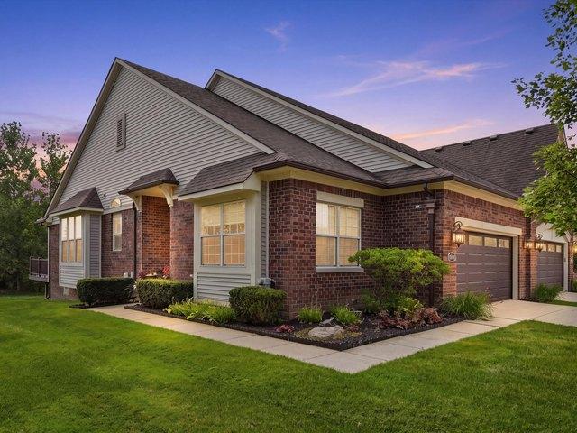 Condo for sale in Clinton Township, Michigan