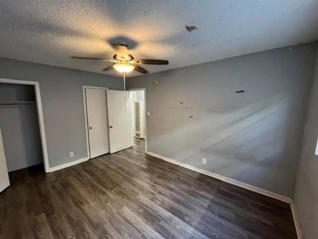 Apartment for rent in Canoga Park, California