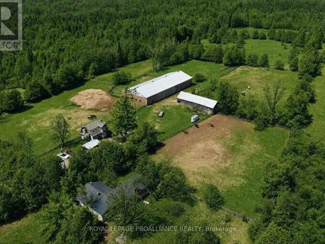 Farm for sale in Selwyn, Ontario