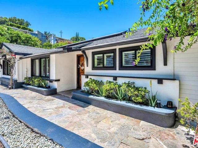 House for sale in Sherman Oaks Neighborhood Council District, Canoga Park